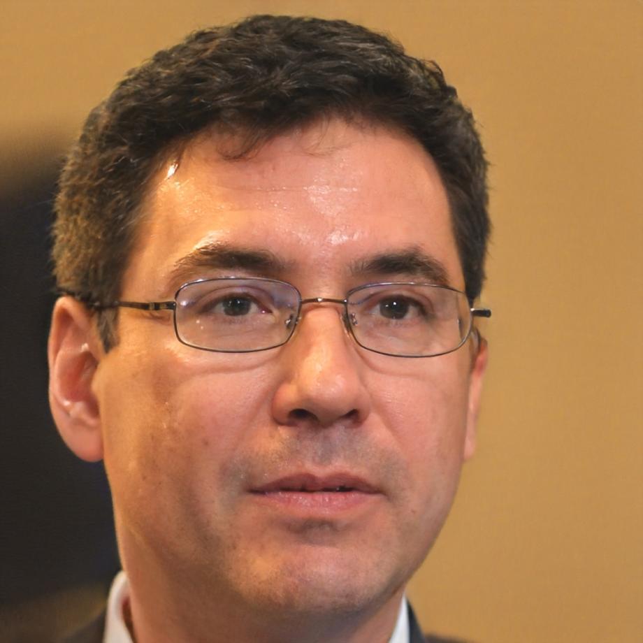 Henrik Waldmann, Geschäftsführer luxentara